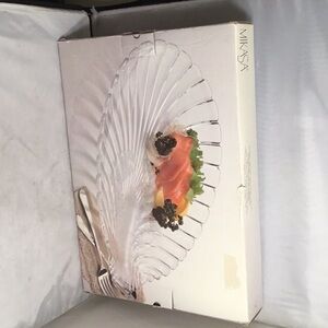 Mikasa VINTAGE WATER GLASS LOBSTER PLATTER